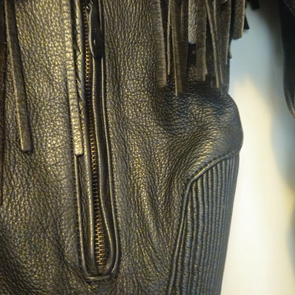 Vintage Black Fringed Leather Biker Jacket - Picture 8 of 9